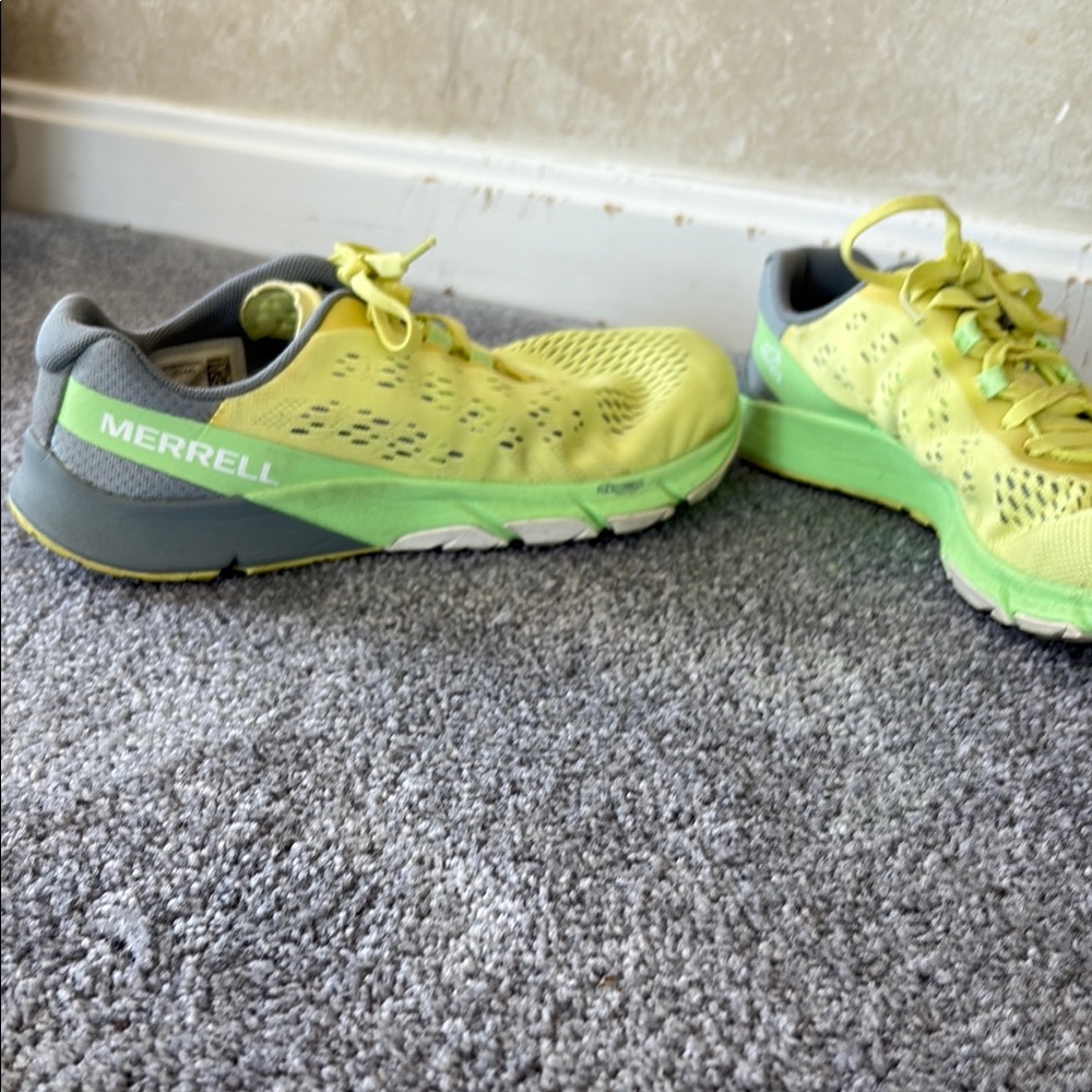 Merrell barefoot women’s yellow/green running shoes. Size 7 worn once.